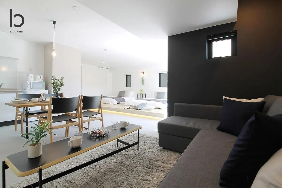 Apartment Bhotel Heiwaodori 1002 - High Rise Apt Famous Hiroshima Dori 6Ppl Japan