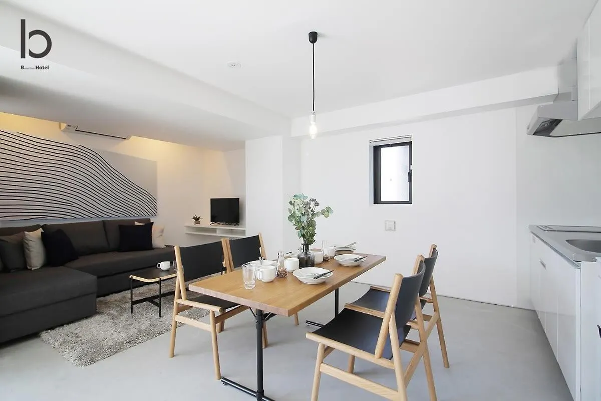 Apartment Bhotel Heiwaodori 1002 - High Rise Apt Famous Hiroshima Dori 6Ppl